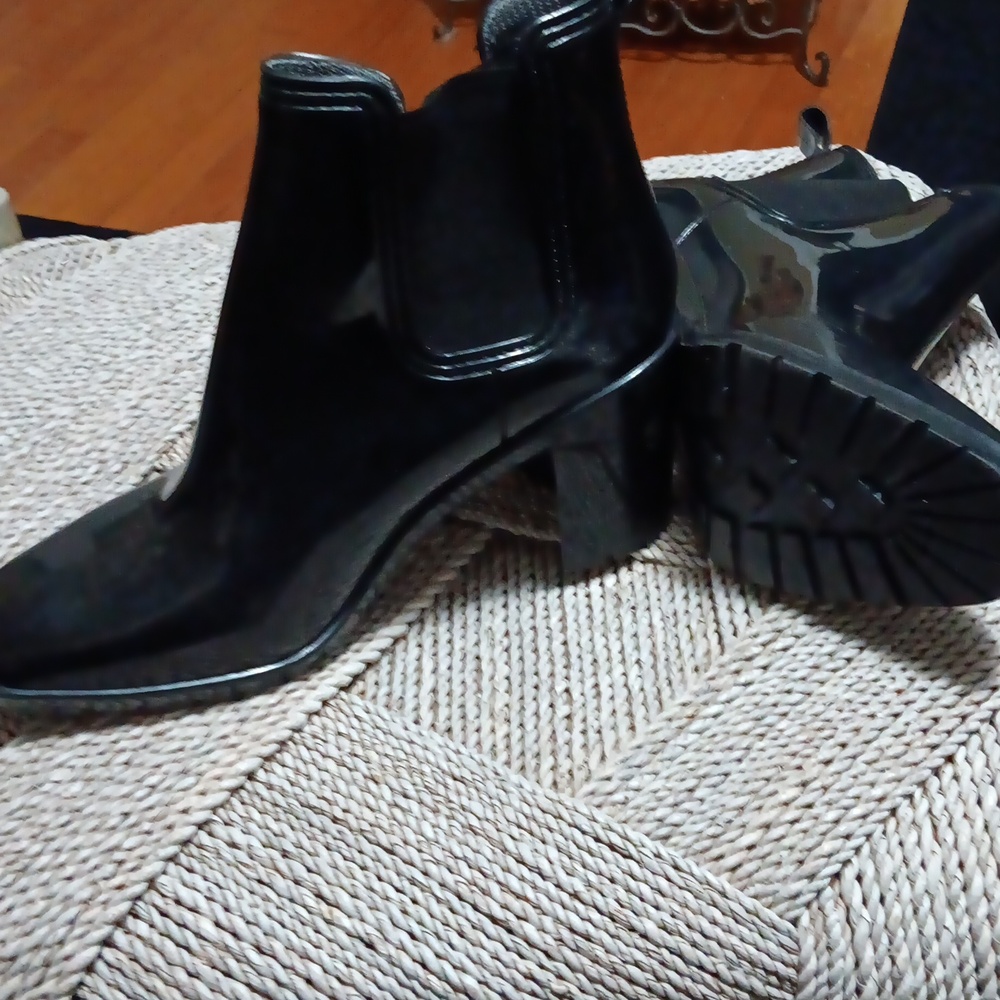LONDON FOG WOMEN BLACK RAIN BOOTS / BOOTS